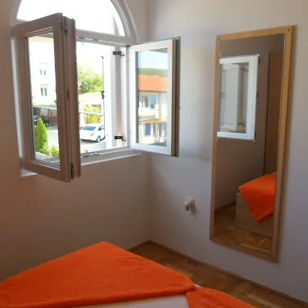 Apartamento Tomicic *