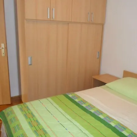 Apartament Tomicic