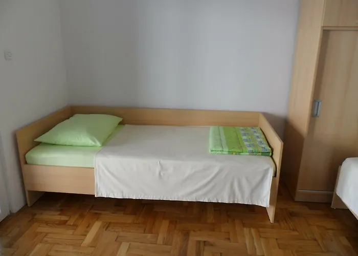 Tomicic Apartament *